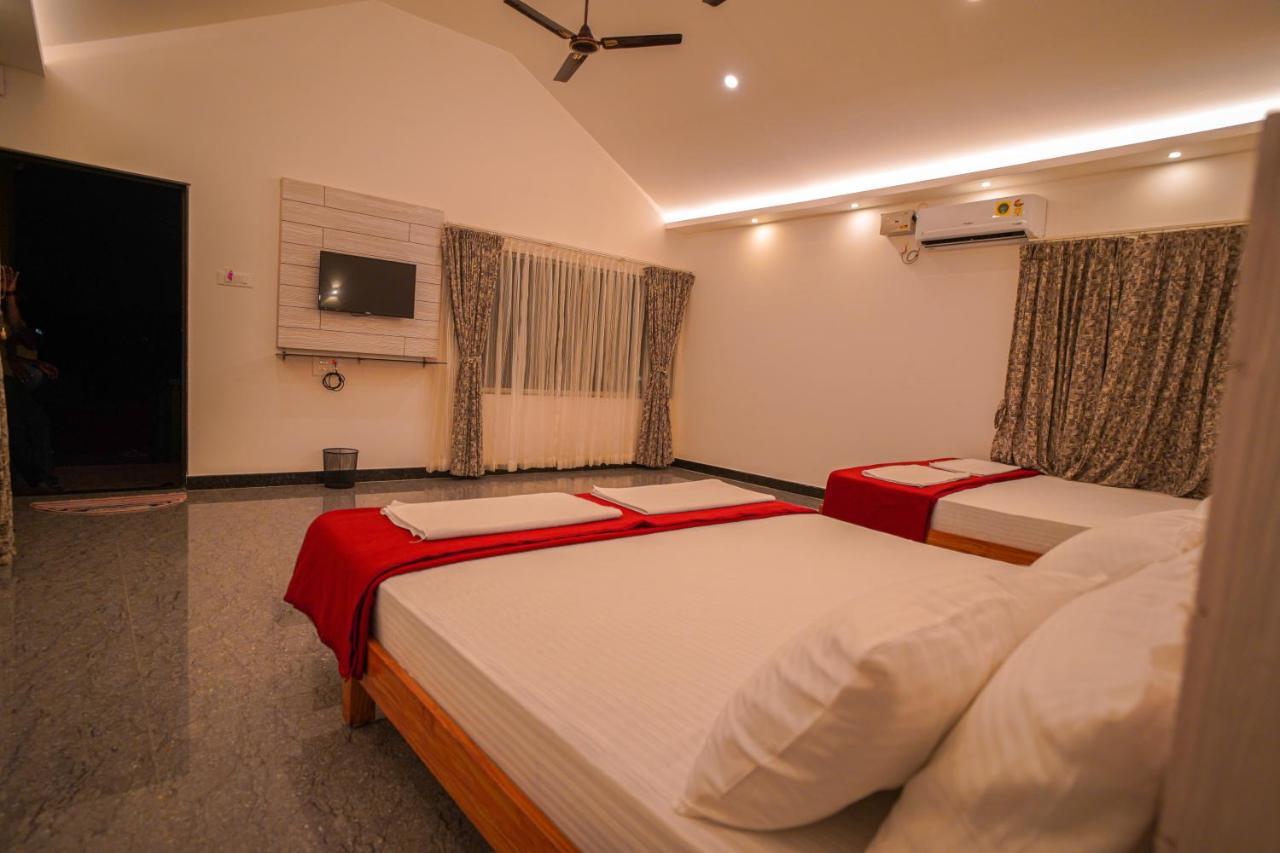Kings Resort Dandeli Buitenkant foto